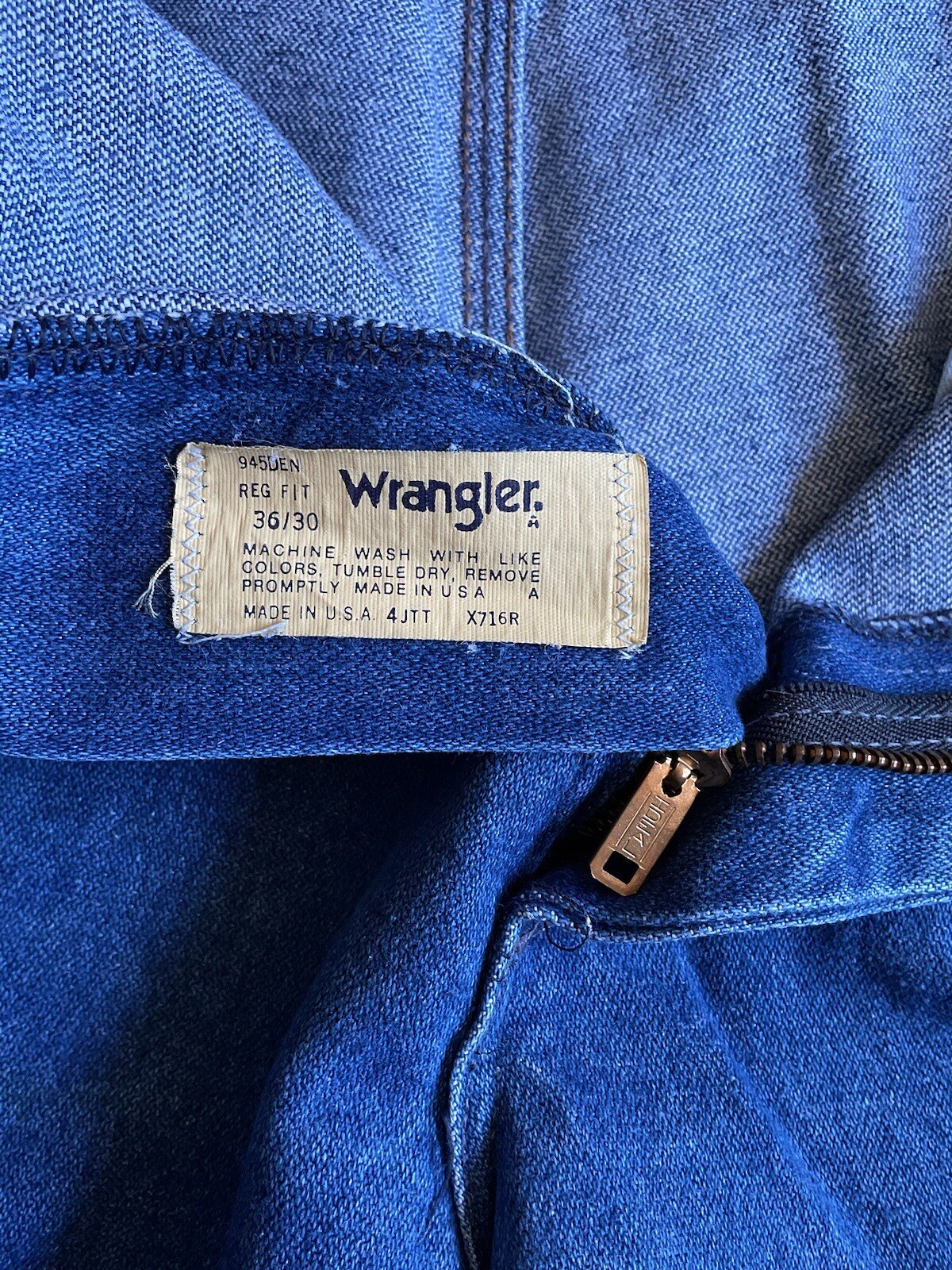 Vintage Wrangler Jeans Men's 34X30 Bootcut Denim USA Western Cowboy Rodeo 945DEN