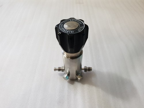 As-Is TESCOM 449-199 REGULATOR - 第 1/4 張圖片