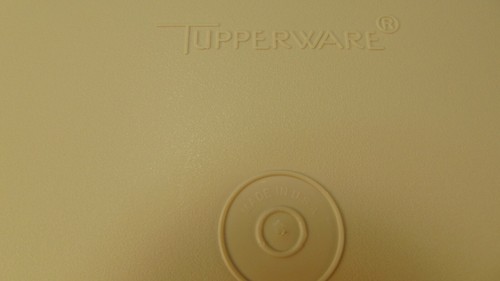4 VINTAGE TUPPERWARE DINING TRAY 1545 USED VERY NICE! (15" X 9") - Picture 3 of 3