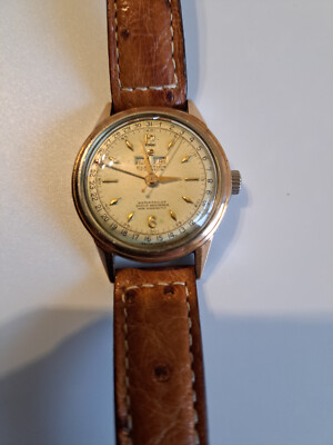 Vintage Election Triple Date HAU Seltenheit 17 Juwels 18 K. Golg Lünette Läuft