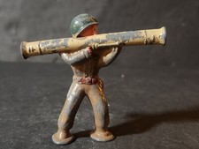 BARCLAY MANOIL TOY LEAD SOLDIER VINTAGE BAZOOKA SHOULDER MOUNTED POD FOOT VG