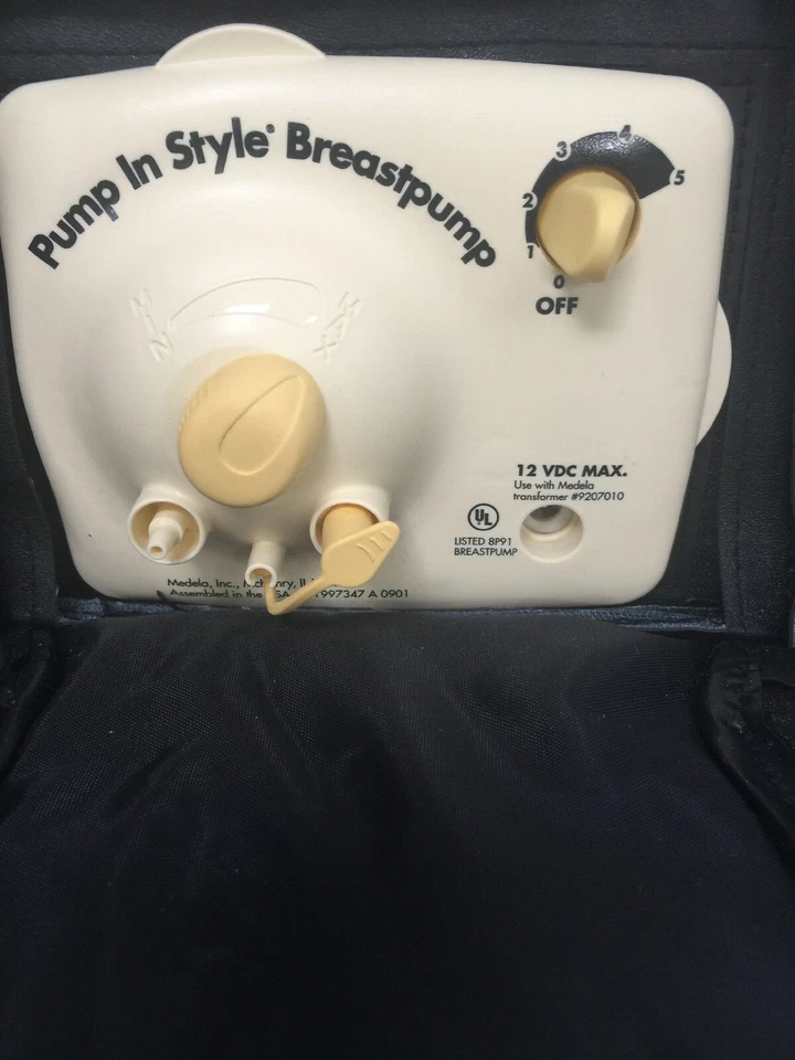 Medela Pump In Style Double Breast Pump Shoulder Bag On The Go Battery/ Electric - Image 3 of 4