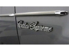 Cutlass Supreme Body Side Molding Trim w/Black Rubber Insert 77-88