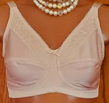 Amoena Nancy 1151 Wire-Free Unlined Mastectomy Bra size 38B Beige