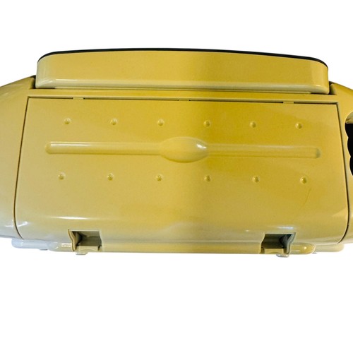 Wilson Sports Amarillo Boombox AM/FM Radio Cassette Reproductor AC/DC Portátil - Imagen 9 de 14