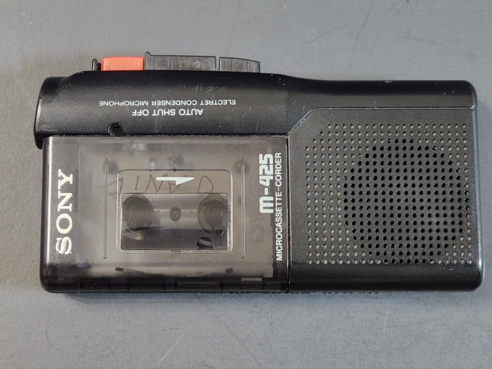 Sony Microcassettecorder Voice Recorder M425 Black w/ 10 Used Tapes