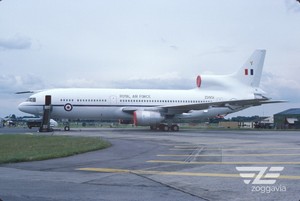 Original-slide-ZD951-Lockheed-l-1011-Tristar-Royal-Air-Force-RAF-1987