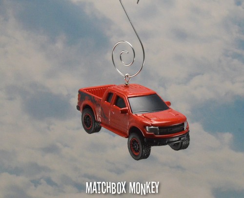 NUEVO Ford F150 SVT Raptor Ext Cab Pickup Custom Christmas Ornament 1/64 emblema - Imagen 4 de 12