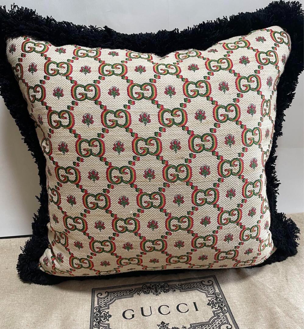 GUCCI GG Pattern Jaguard Square Cushion Brown Beige 17.7 GUCCI GG Pattern Jaguard Square Cushion Brown Beige 17.7