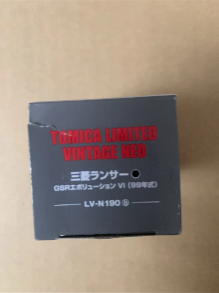 Tomica Limited Vintage Neo 1/64 LV-N190b Mitsubishi Lancer Evolution VI GSR Foto 2 de 4