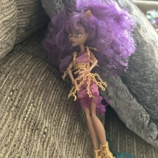 Monster high Haunted Clawdeen Wolf Doll