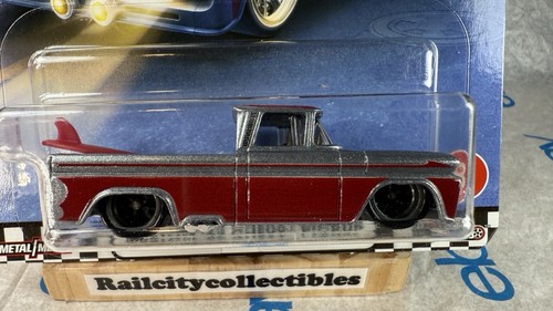 Hot Wheel Premium Boulevard #8 Custom 62 Chevy Pickup piloti reali 2019 - Foto 2 di 9