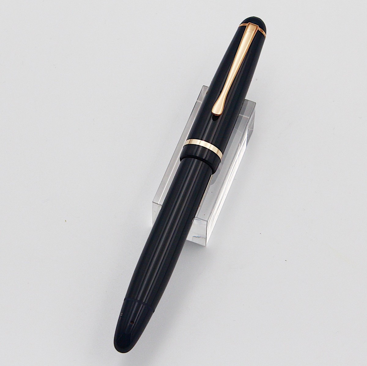 Excellent Very Rare] Montblanc 344 Petrol Blue fountain pen B nib