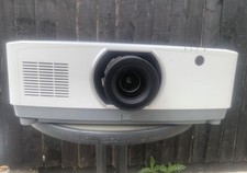 NEC NP PA703UL Full HD Display Solutions Europe GmbH Landshuter  12-14 80637