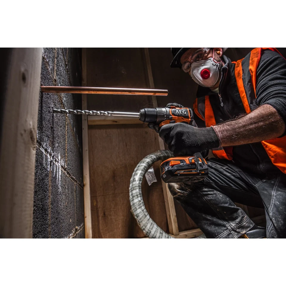 AEG BSB 18SBL2-0 Trapano a Percussione 18V Brushless SubCompact solo corpo macch - Immagine 2 di 3