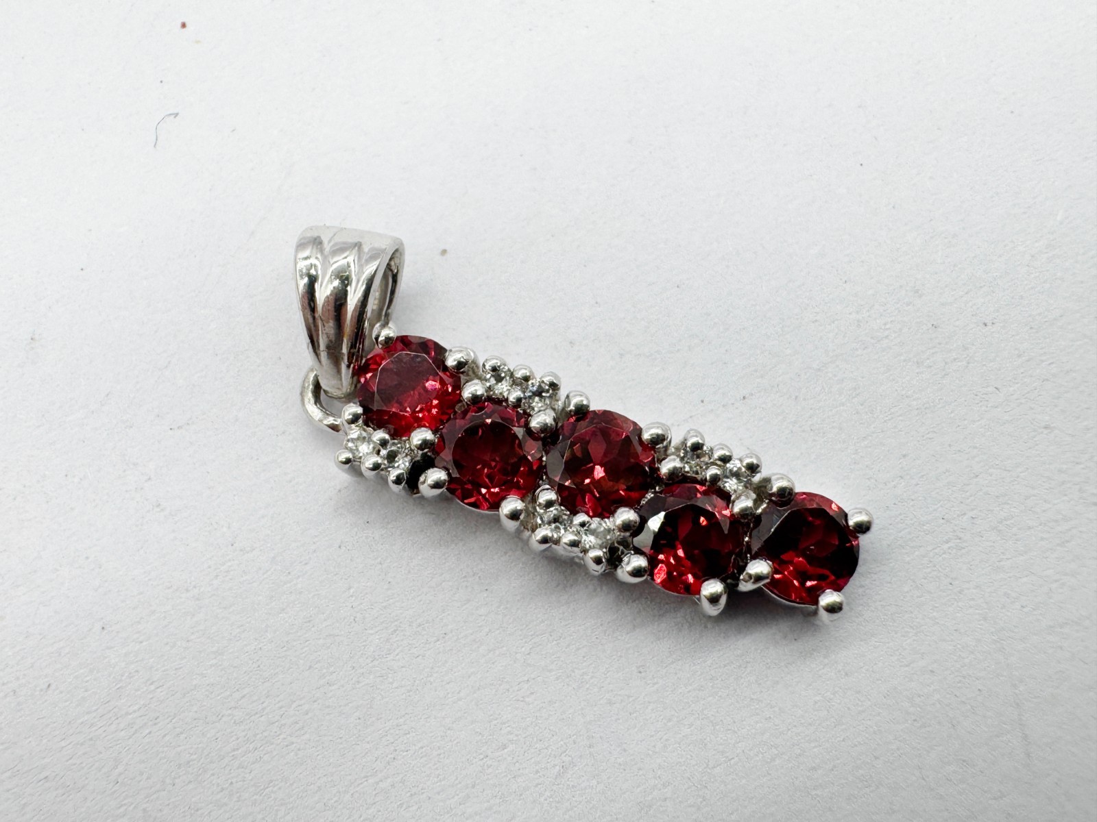 VINTAGE SOLID SILVER MODERNIST RUBY RED CLUSTER P… - image 2