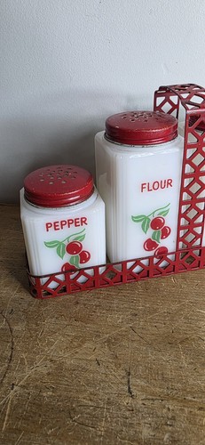Vtg McKee Tipp City Milk Glass Cherry Salt Pepper Sugar Flour Metal Caddy - Picture 4 of 8