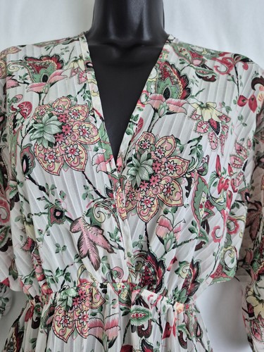 Renee C. Top Mujer Floral Multicolor Boho Kimono Manga 3/4 Transparente Talla M - Imagen 7 de 10