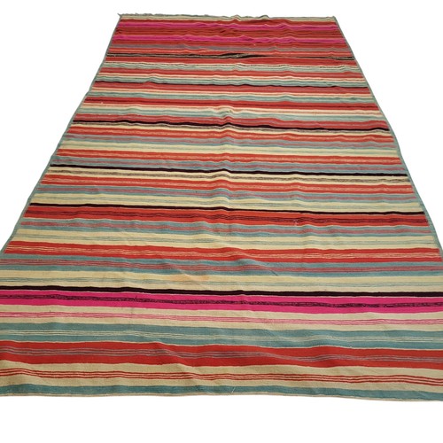 Vintage Moroccan Masterpiece: A 40-Year-Oriental Story Woven Wool Berber Carpet - Picture 5 of 24