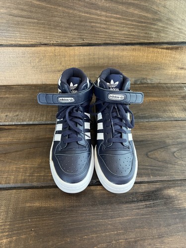 Adidas Forum Mid Legend Tinta Azul Marino y Blanco Tenis Zapatos Hombres Talla 7 GY5790 - Imagen 2 de 10