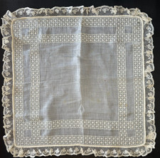 Antique Lace - Large embroidered linen handkerchief Valenciennes lace -...