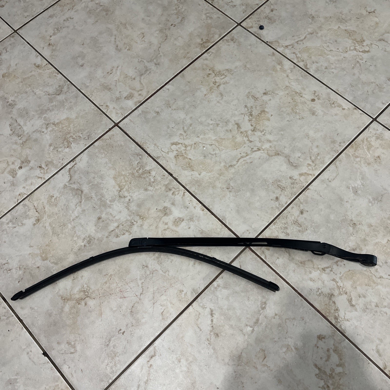 Bentley Continental GT GTC FlyingSpur Wiper arm with blade driver RHD 3W1955409A