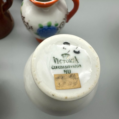 Vintage Small Pitcher Bud Vase Creamer Collection Various Ceramic Pottery 29 Pc - Picture 10 of 19