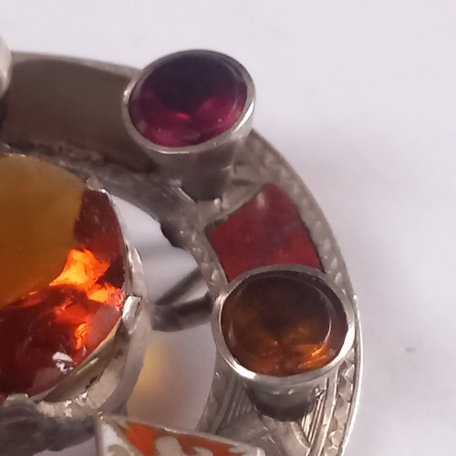 Grande spilla antica vittoriana argento scozzese pietre dure e paste miste..38mm. - Foto 6 di 24