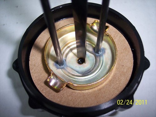 NEW 10 INCH QUARTER TURN KELCH 1969-75 ARCTIC CAT GAS CAP OEM 0109-237 PANTHER - Picture 6 of 8