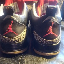 Size 9.5 Nike air jordan   free shipping!!!!!