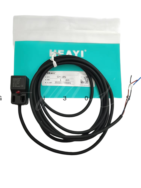 1X Square proximity switch GH-18ND metal proximity sensor 1X Square proximity switch GH-18ND metal proximity sensor