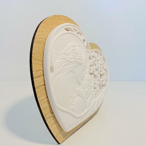 BOMBONIERE DEBORA CARLUCCI 2020 ICONA CUORE IN LEGNO/GESSO MATERNITA' CON STRAS - Picture 2 of 4