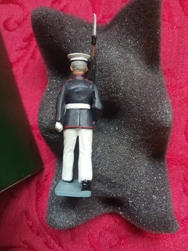 Rare Ww2 Figure King Country Marine Rifle MC07 Marching Usmc Mc007 Vtg 1:30 - Picture 4 of 4