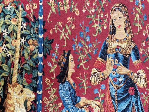 LADY & UNICORN 5 SENSES SERIES, THE SMELL 64CM X 45CM TAPESTRY WALL HANGING - Picture 4 of 5