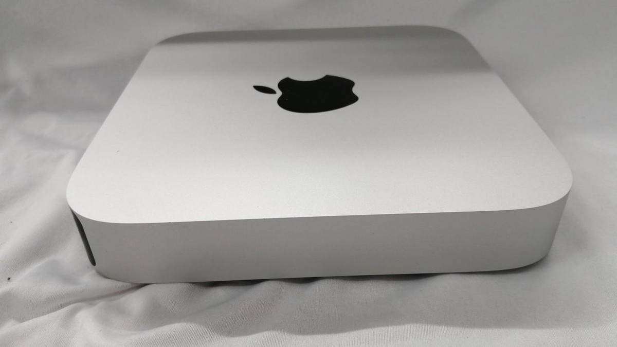 Apple Mac Mini 2014 Core i5 2.6GHz 16GB RAM 1TB HDD Good
