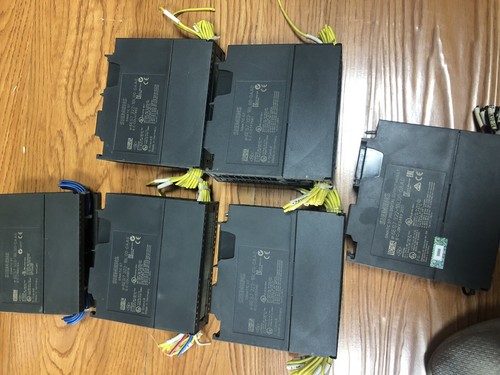 SIEMENS S7 300 SM322 DC - 6ES7322-1BL00-0A0 -- 6ES7 322-1BL00-0A0 - Picture 3 of 5