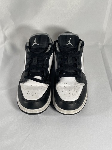 Size 7Y - Air Jordan 1 Black Medium Grey - Picture 2 of 5