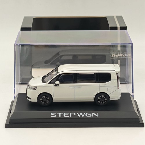 Hobby Japan 1/43 STEP WGN e:HEV SPADA Platinum White (P) HJ432004W Diecast Model - Picture 1 of 9