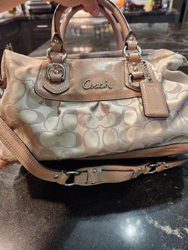 COACH Cream Color Madison Sabrina Tote Bag Purse Satchel - 第 16/18 張圖片