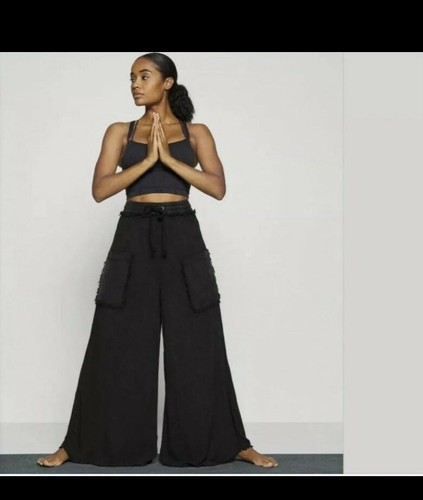 Free People Movement Sure Thing Wide Leg Pants SMALL (S) Black Boho Beach Yoga - Picture 5 of 7