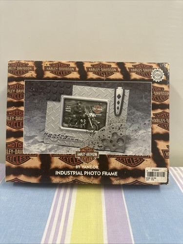 Harley-Davidson Motorcycle Industrial Photo Frame 3 x 5 Vandor NIB - Picture 2 of 4