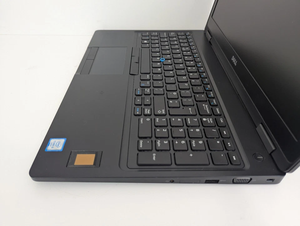 Dell Latitude 5580 · i5-6200U · 8GB · 256GB, photo 4 of 5