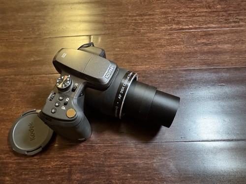 Kodak EasyShare Z981 14.0MP Digital Camera - Black w/ Eddie Bauer Case Tested - Picture 5 of 15