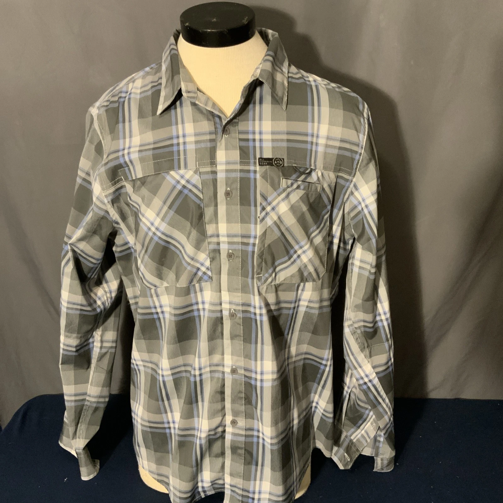 Wrangler All Terrain Gear Tag Large Gorpcore Hiking Outdoor Button Long Sleeve