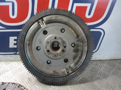 Ford Focus 2014 1,6 HDi volante diésel doble masa 415053710 - Imagen 8 de 9