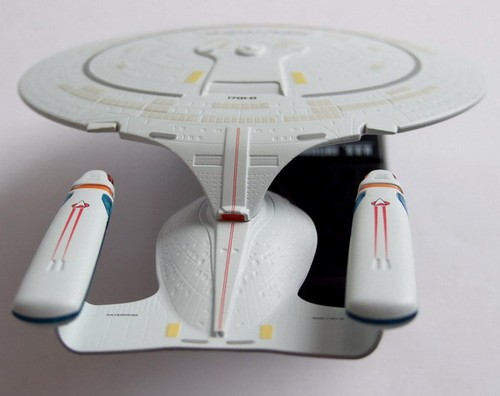 Star Trek Maßstab 1:2500 RAUMSCHIFFE (USS Enterprise 1701D Maßstab 1:5000) F-TOYS - Bild 15 von 17