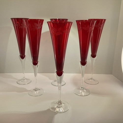 Six Lenox Ruby red etched Holly Holiday gems champagne flutes - Picture 6 of 10