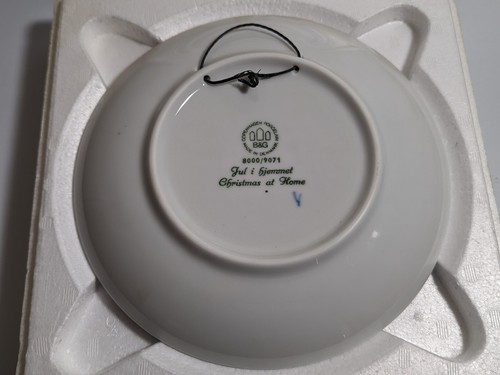 1972 Royal Copenhagen Plate JuleAften Christmas At Home Blue Denmark B&G Vintage - Picture 6 of 6