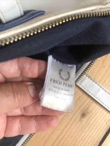 Fred Perry Vintage Tasche, Schultertasche weiß/ blau 90er Jahre Original! Rar! - Bild 3 von 4