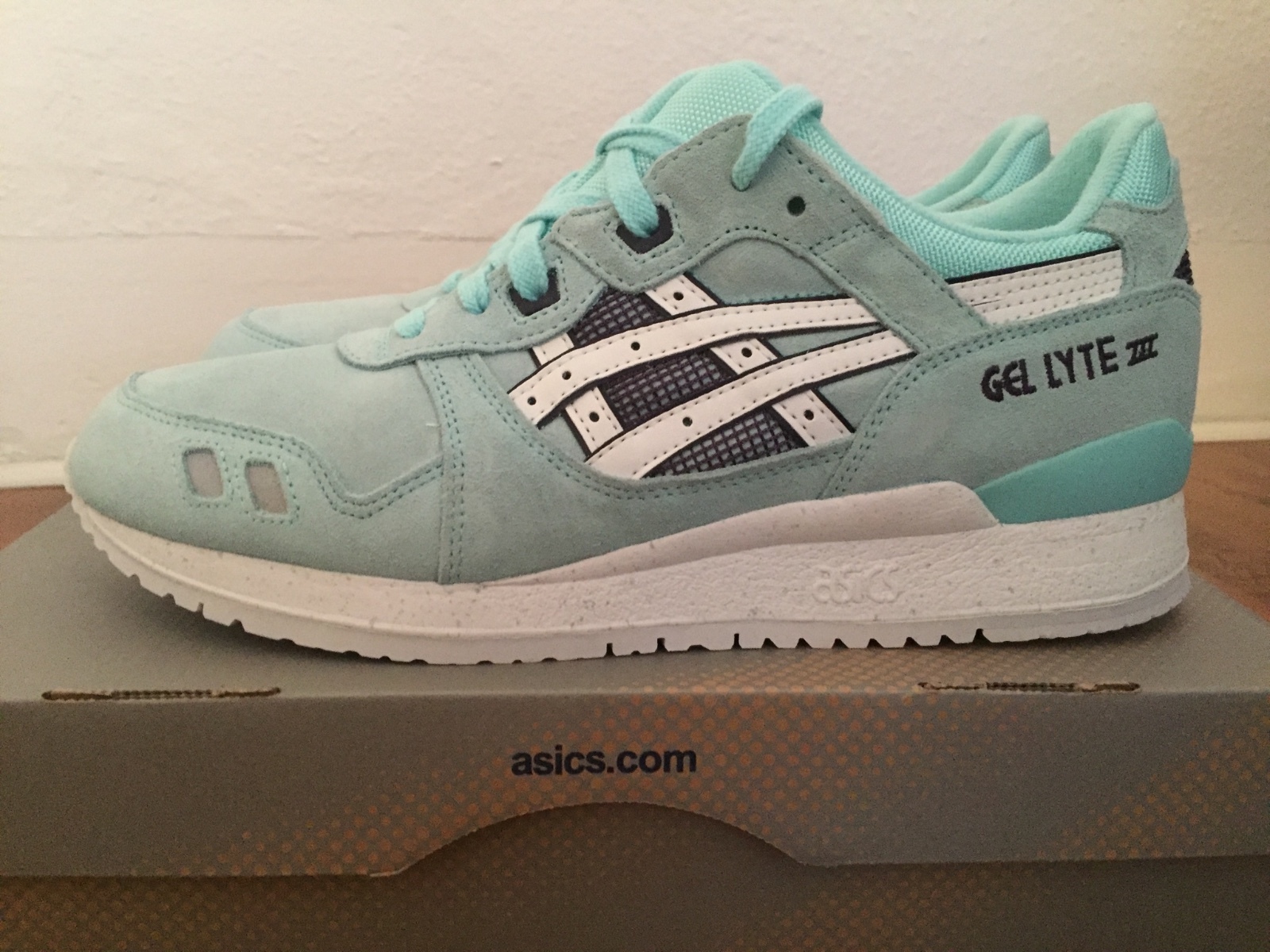 Asics Gel Lyte 3 10.5, Snowflake-UE 42.5, US 10.5, 3 New, Ds 01a80a Asics Gel Lyte 3 10.5, Snowflake-UE 42.5, US 10.5, 3 New, Ds 01a80a